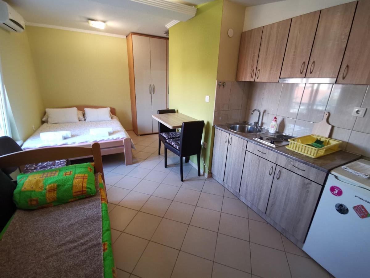 Apartments Popovic Belgrado Exterior foto